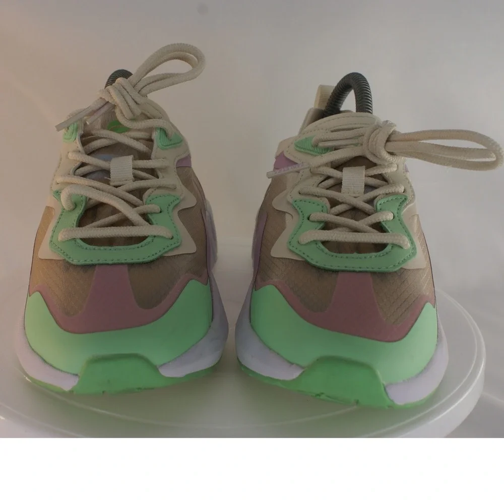 Fabletics Women Pastel Colorblock Mesh Chunky Sneakers Mint Lavender Tan